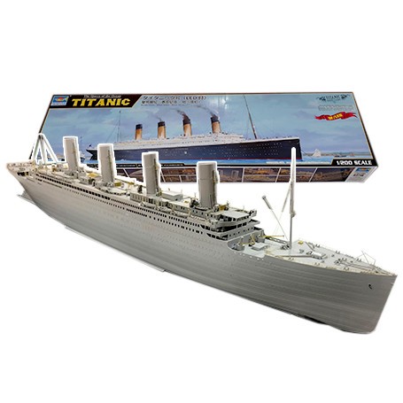 Titanic + LED-Leuchten, Europa Exclusive Modellbausatz