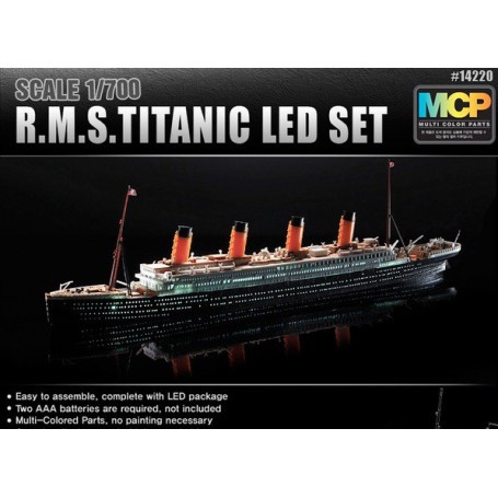 RMS Titanic + LED setUpper Deck und Kabinenbeleuchtung effectMCP (Bunt Teile) LED unit.Display stehen mit Batterie holder.Requir